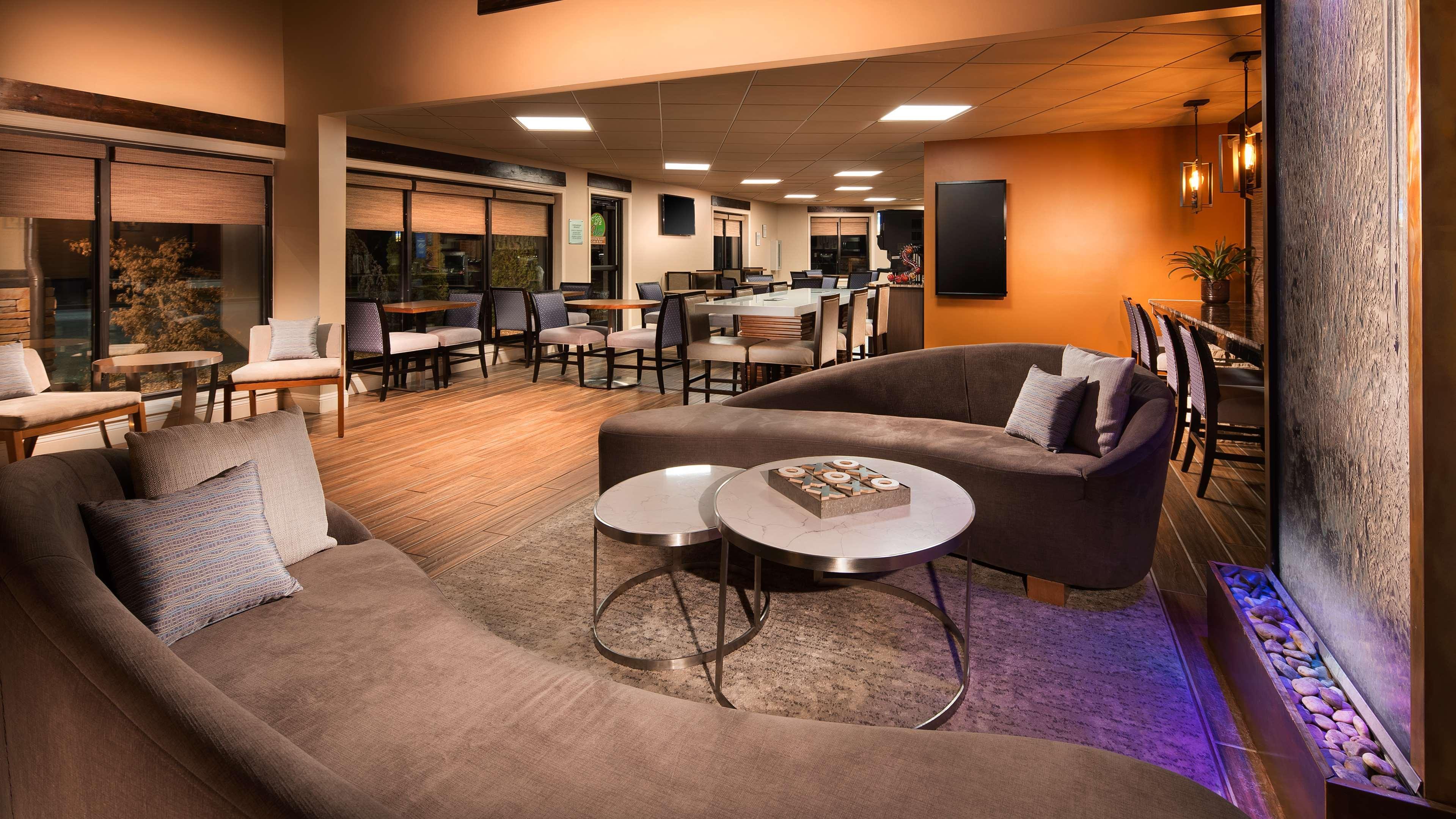 Best Western Cotton Tree Inn Роулинс Экстерьер фото