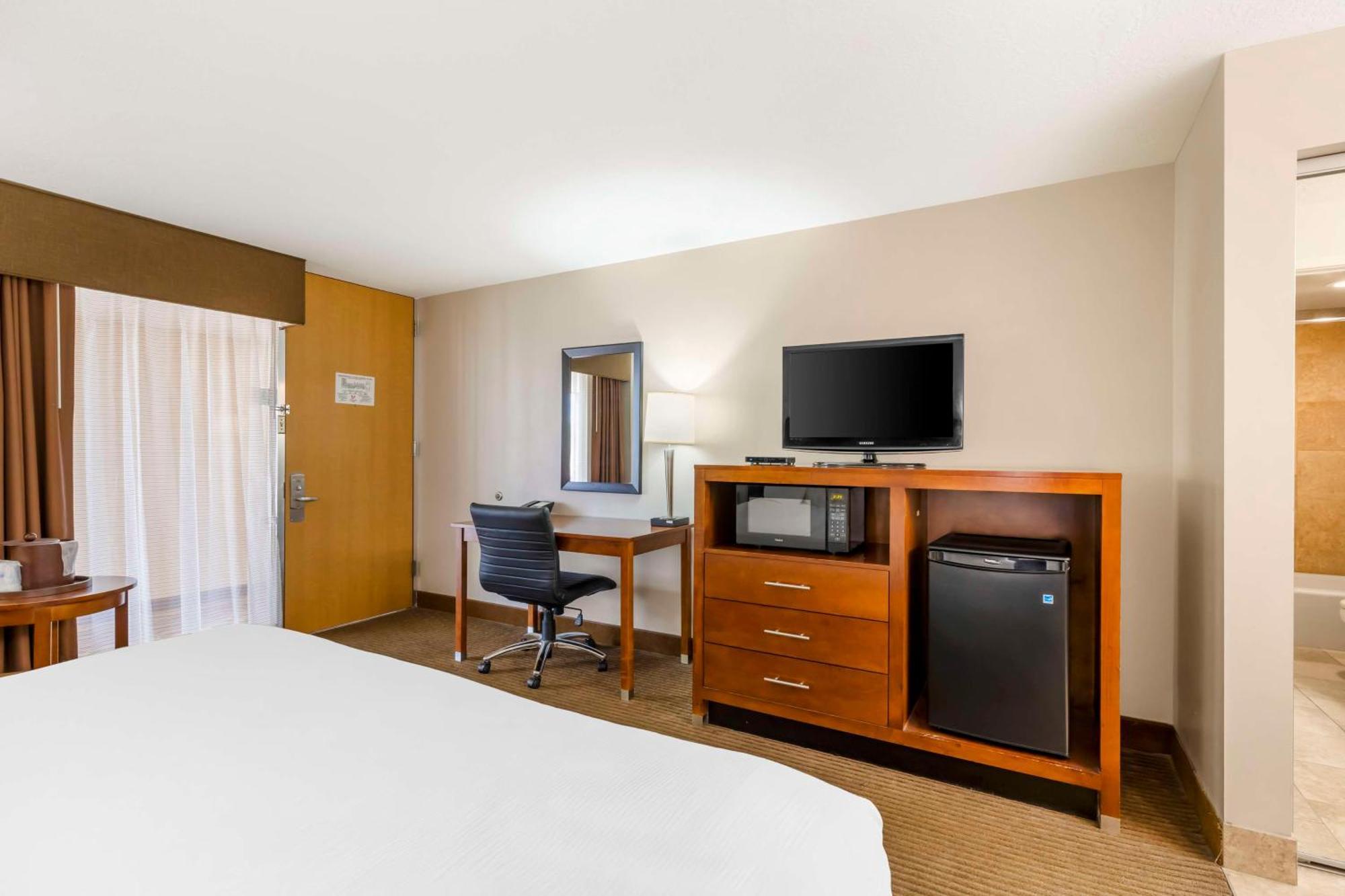 Best Western Cotton Tree Inn Роулинс Экстерьер фото