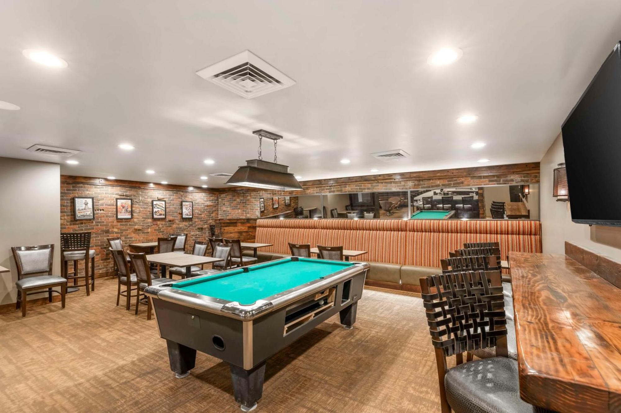 Best Western Cotton Tree Inn Роулинс Экстерьер фото