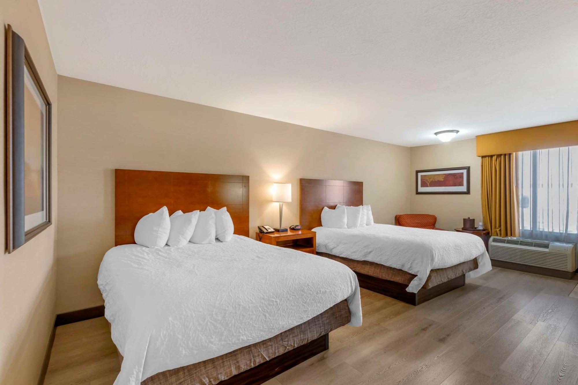 Best Western Cotton Tree Inn Роулинс Экстерьер фото